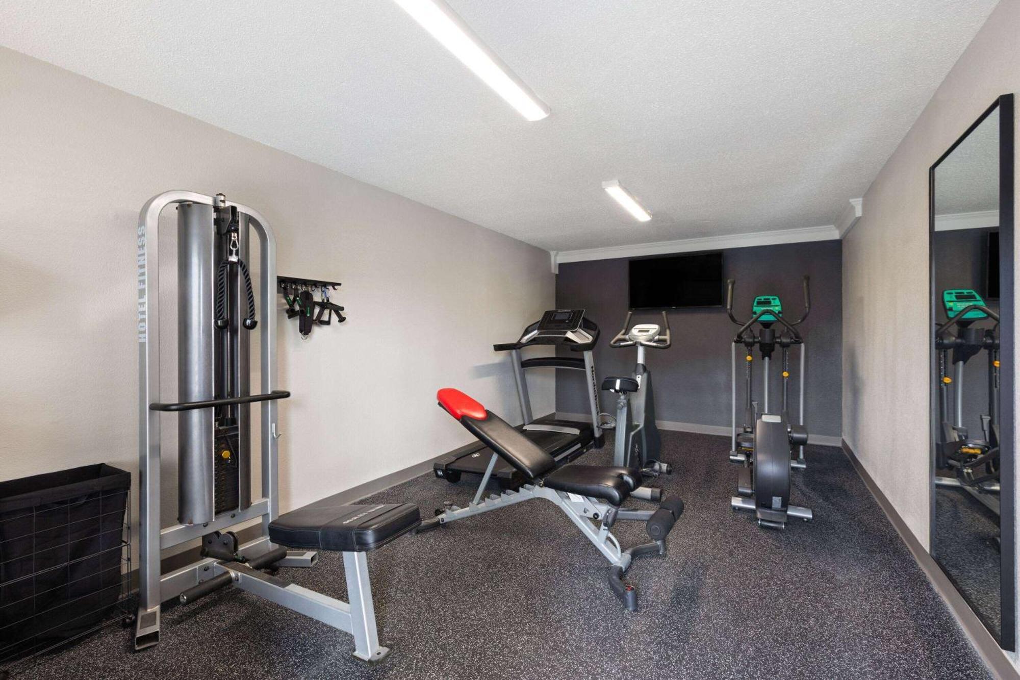 Baymont By Wyndham Nashville Airport Extérieur photo