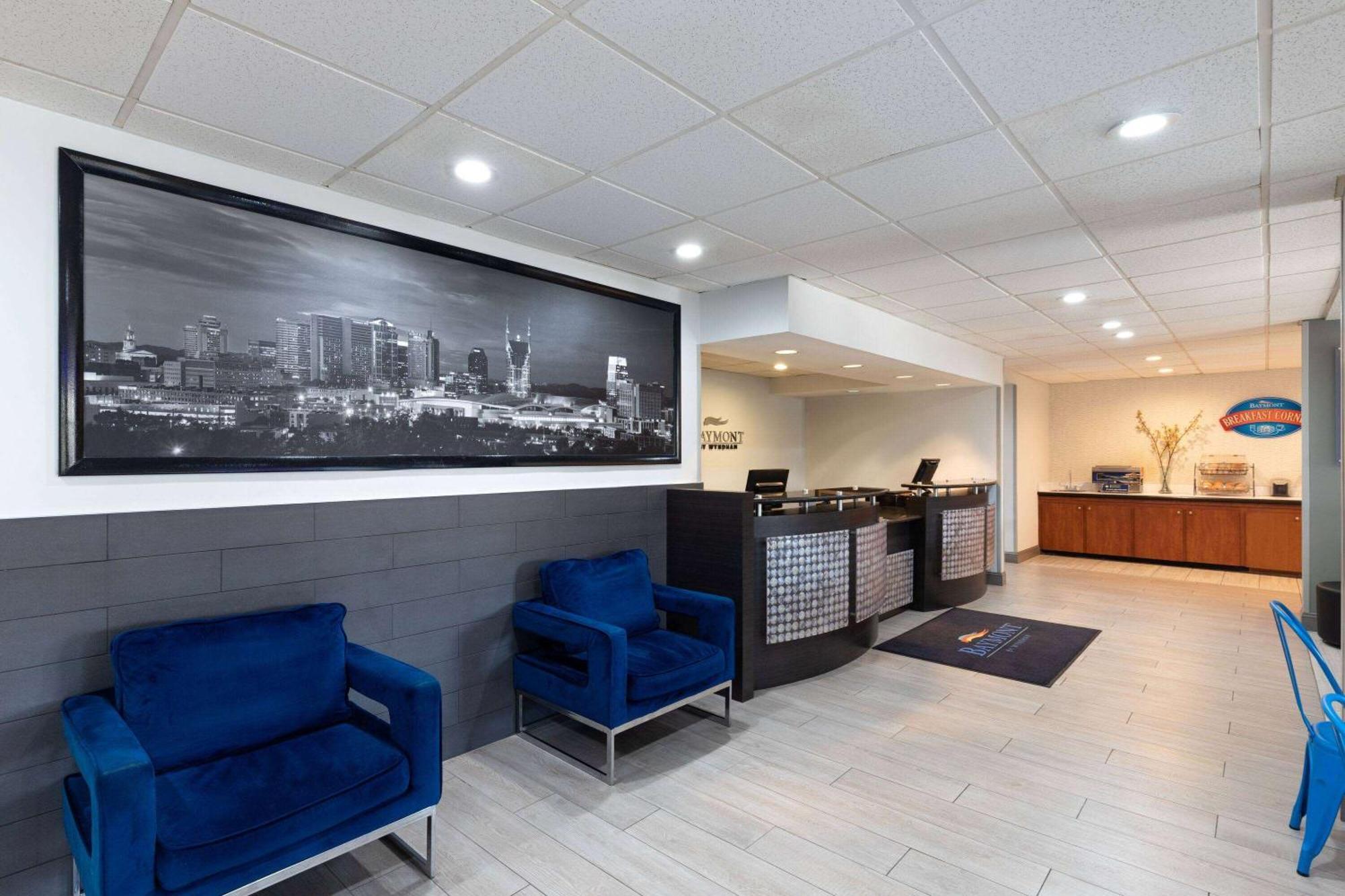 Baymont By Wyndham Nashville Airport Extérieur photo