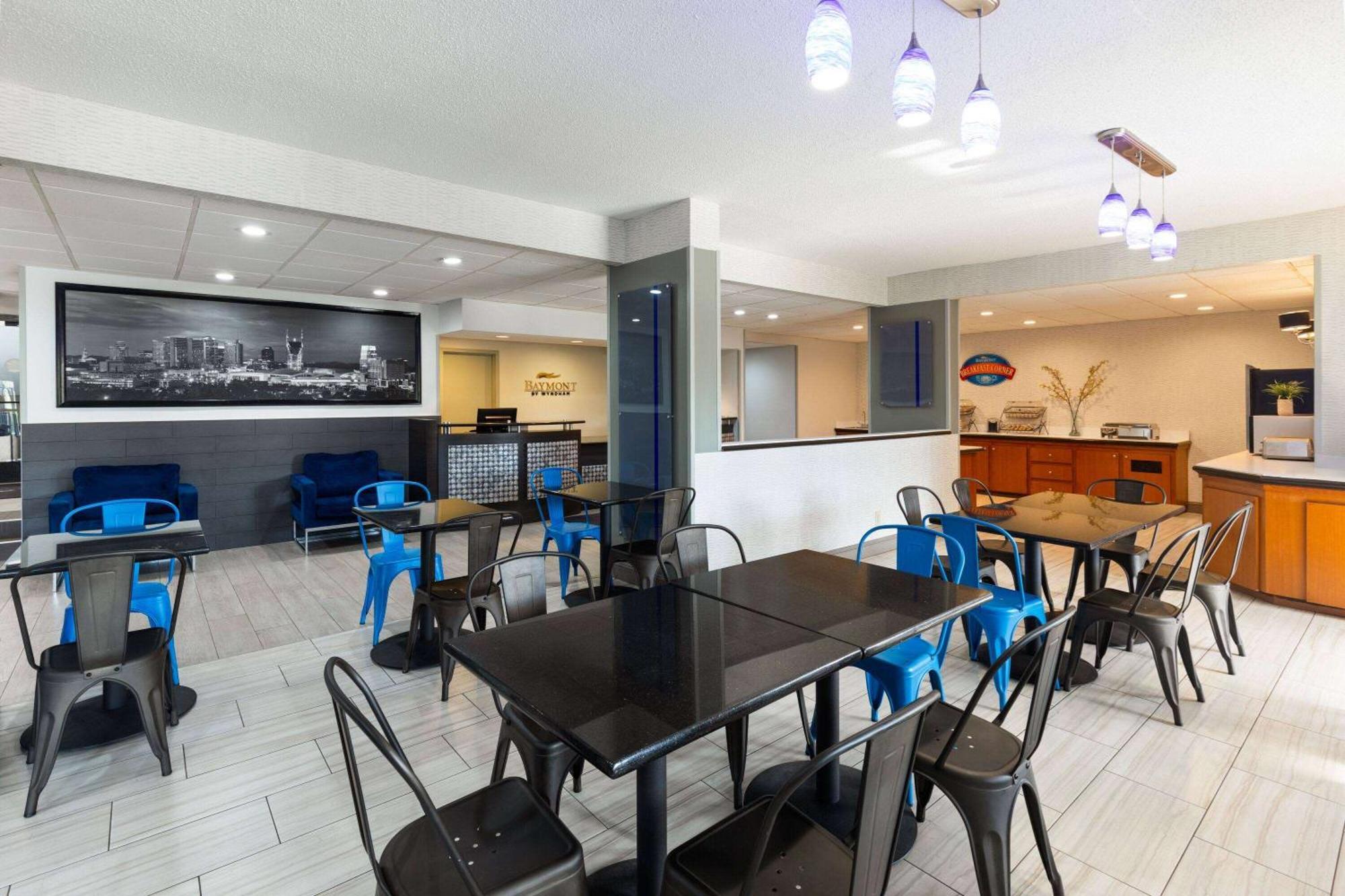 Baymont By Wyndham Nashville Airport Extérieur photo