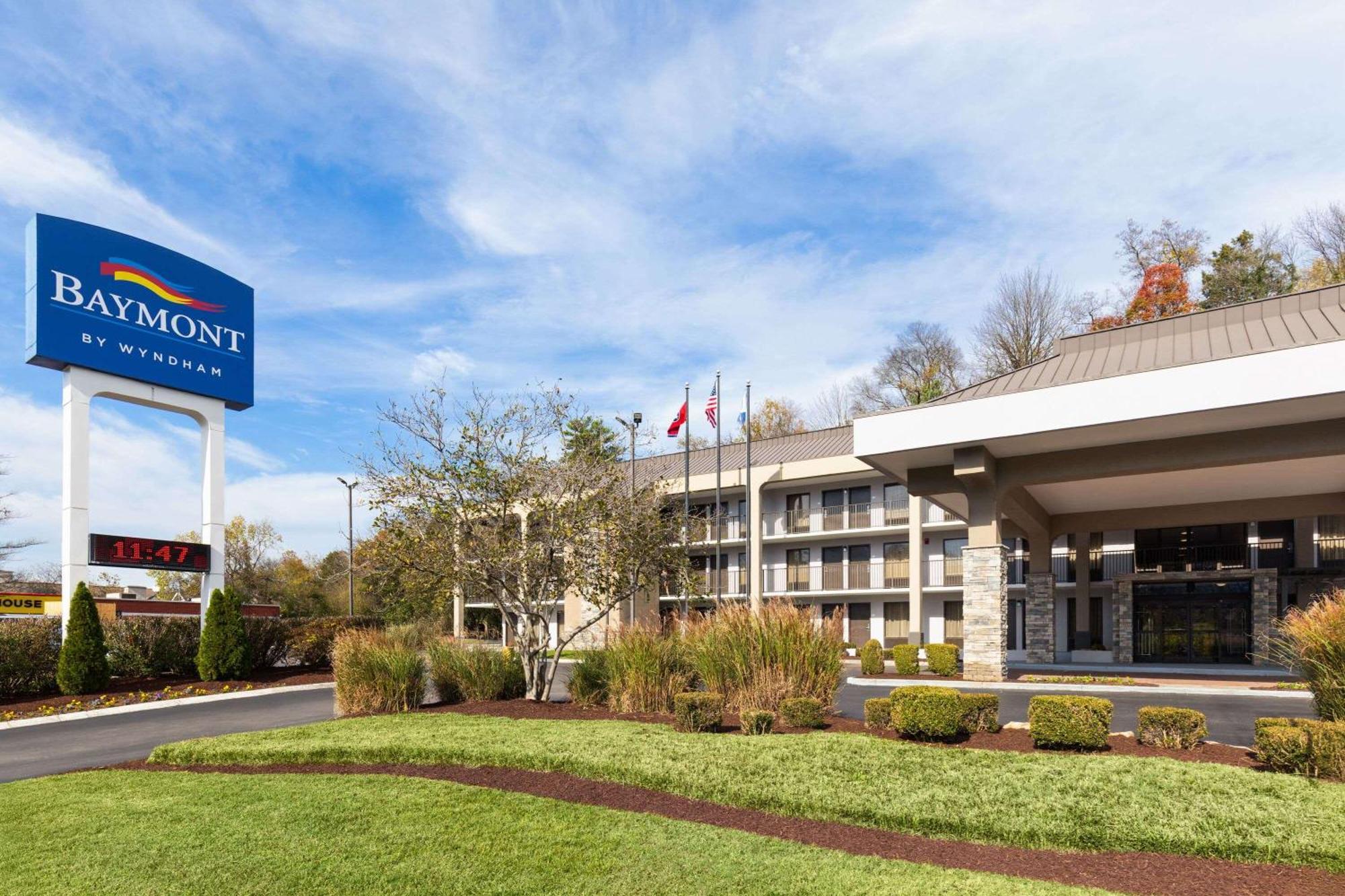 Baymont By Wyndham Nashville Airport Extérieur photo