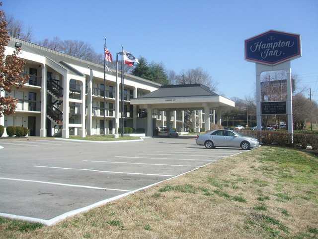 Baymont By Wyndham Nashville Airport Extérieur photo