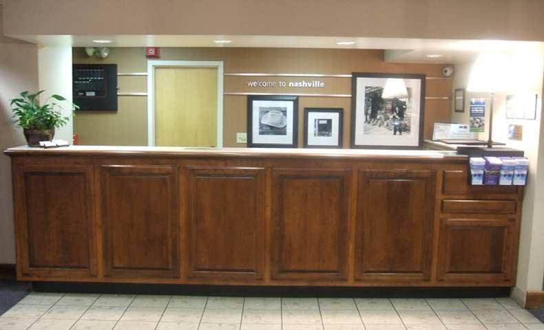 Baymont By Wyndham Nashville Airport Extérieur photo