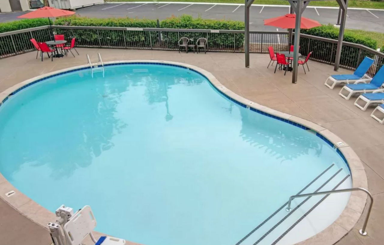 Baymont By Wyndham Nashville Airport Extérieur photo
