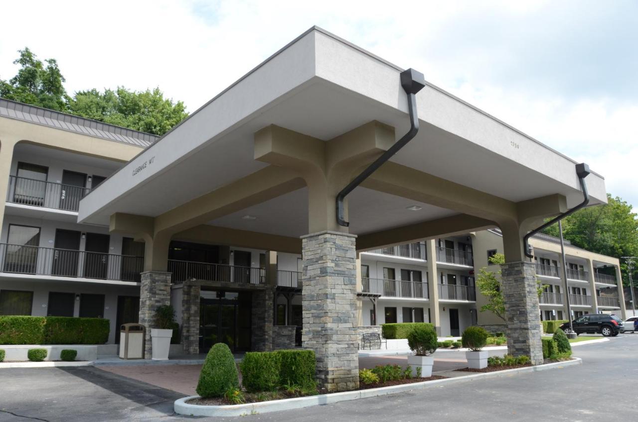 Baymont By Wyndham Nashville Airport Extérieur photo